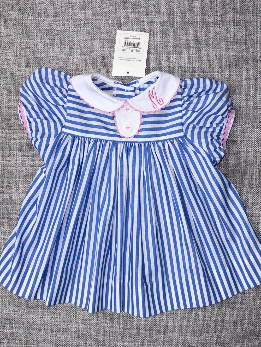 TBBC 6-12m NWT *with M monogram on collar*